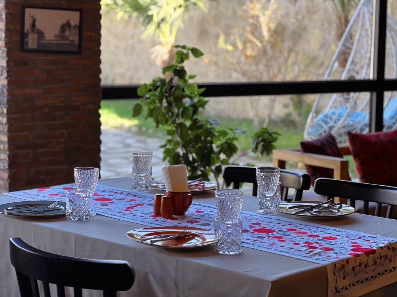 Napareuli Vineyard Hotel & Winery מראה חיצוני תמונה