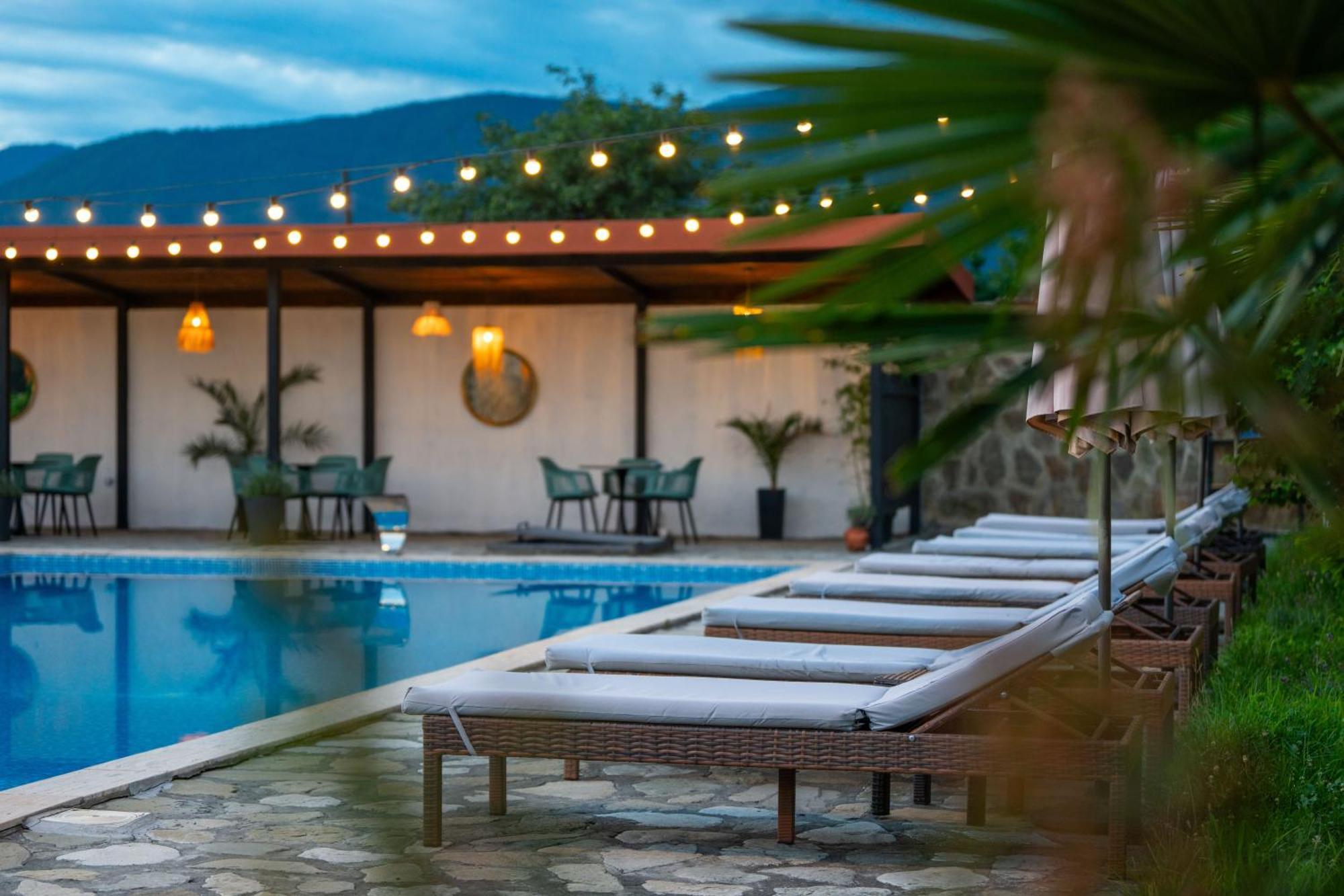Napareuli Vineyard Hotel & Winery מראה חיצוני תמונה
